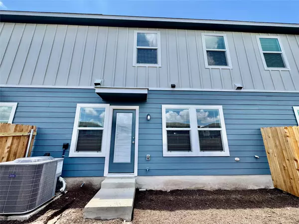 Kyle, TX 78640,135 Cinnabar LN #3