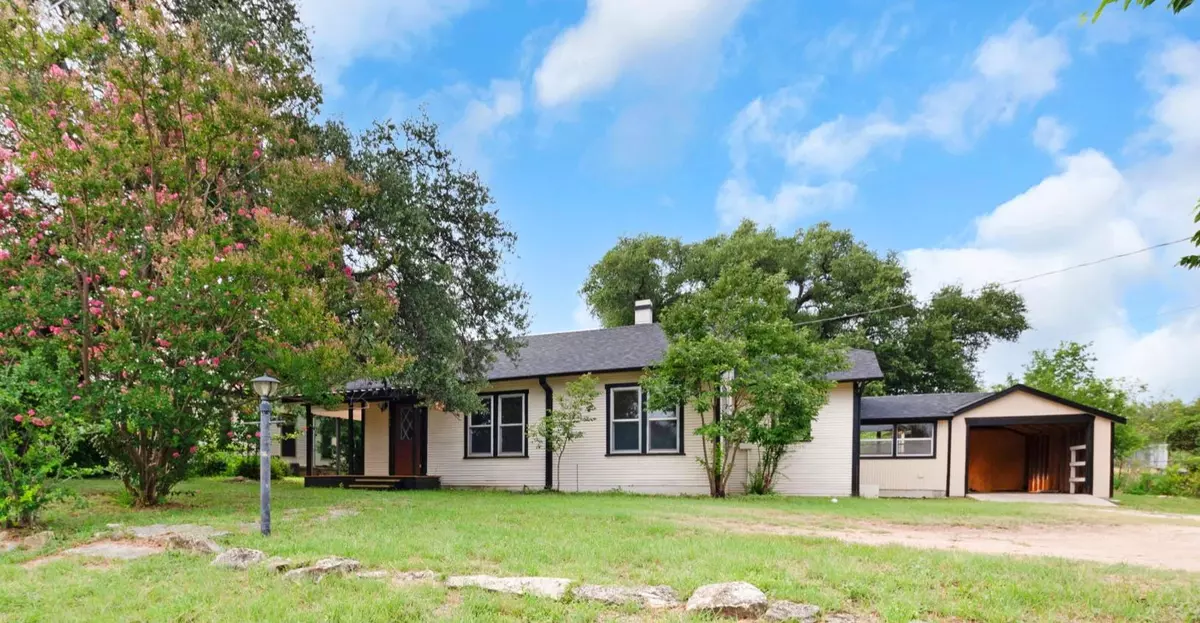 Lampasas, TX 76550,1414 E 4th ST