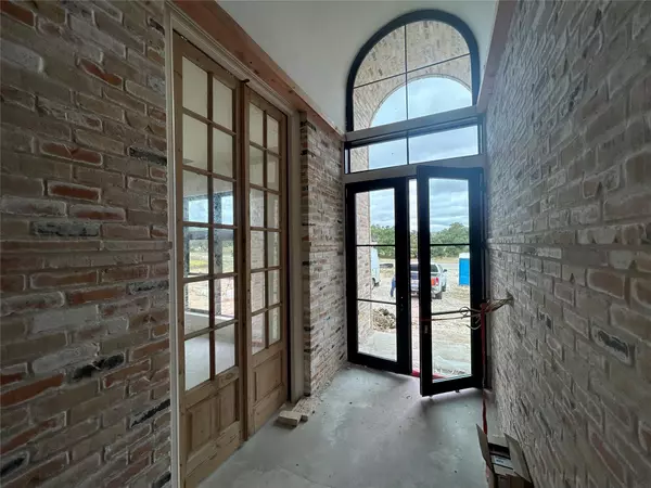 108 Lantana Bud TRL, Liberty Hill, TX 78642