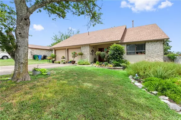 415 Greenway DR, Pflugerville, TX 78660