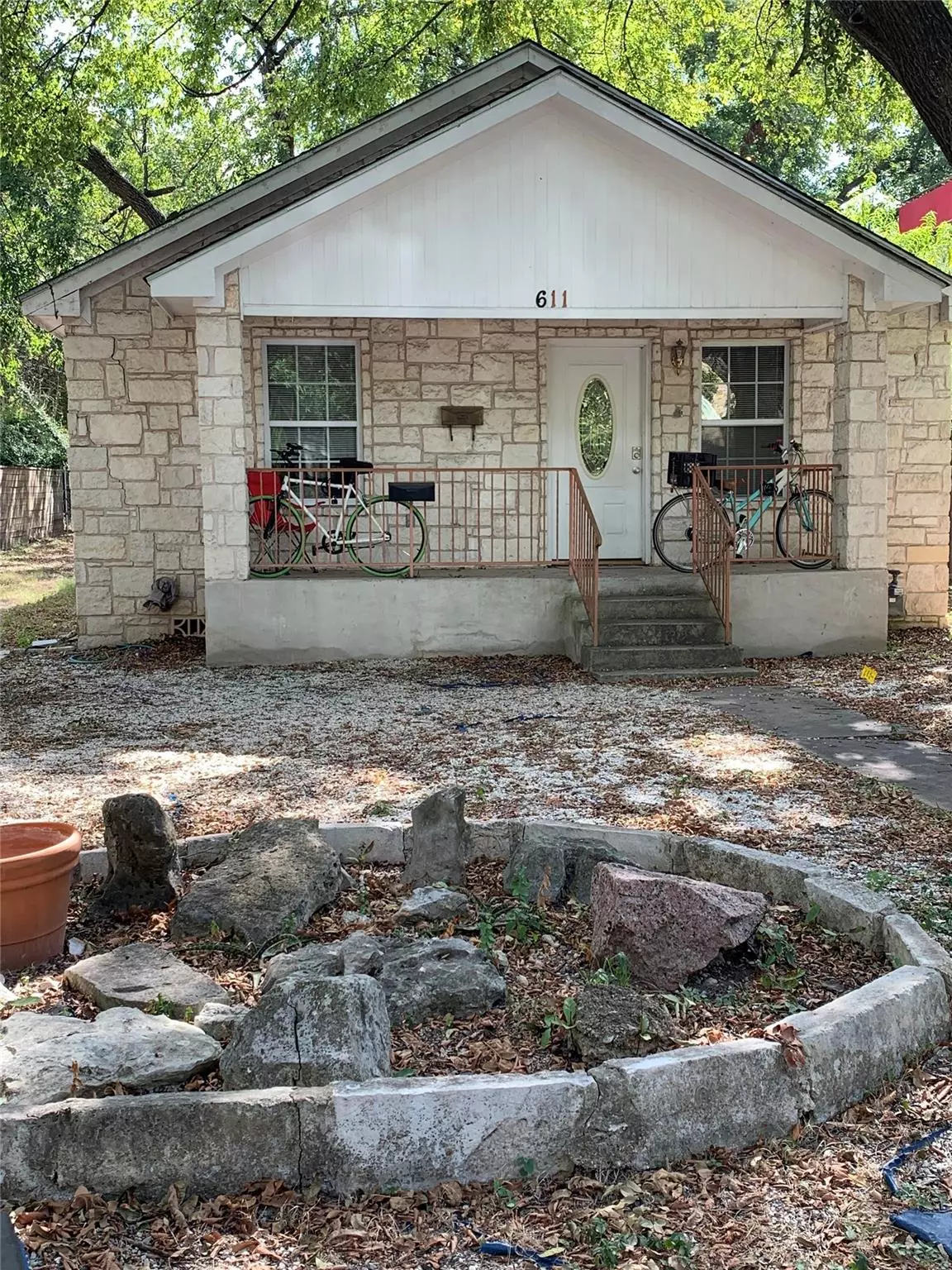 Austin, TX 78704,611 W Live Oak ST