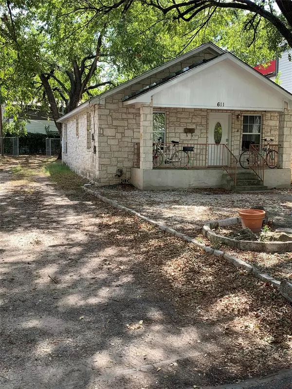 Austin, TX 78704,611 W Live Oak ST