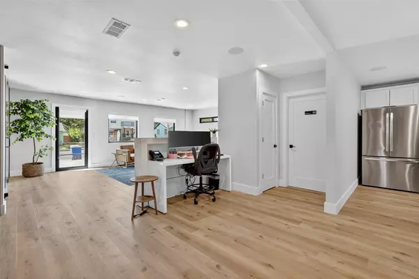 Austin, TX 78756,1708 W Koenig LN W