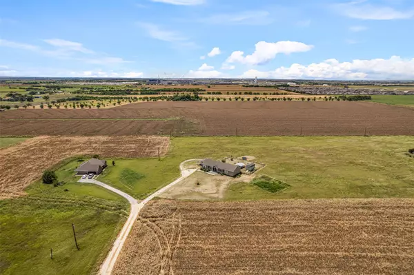 Taylor, TX 76574,106 Battleground CV