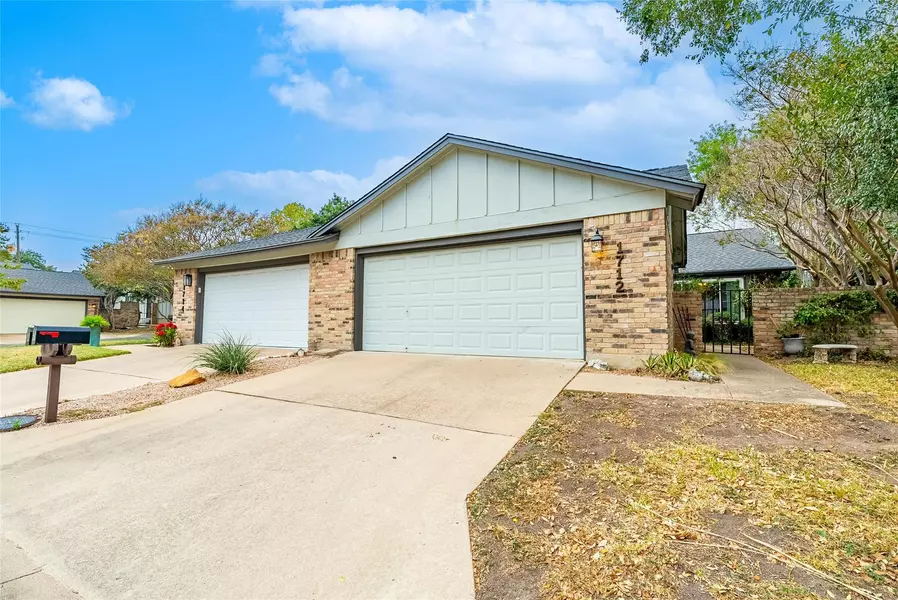 1712 Coturnix DR, Austin, TX 78758