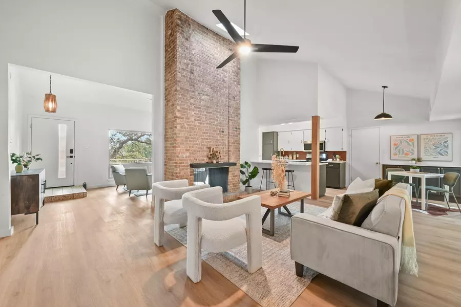 7505 Dawn Hill CIR, Austin, TX 78736