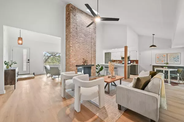 7505 Dawn Hill CIR, Austin, TX 78736