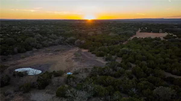 TBD Gipson RD, Johnson City, TX 78636
