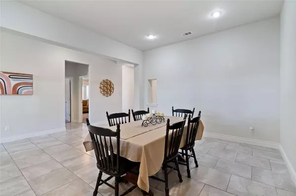 Hutto, TX 78634,136 W Highfield ST