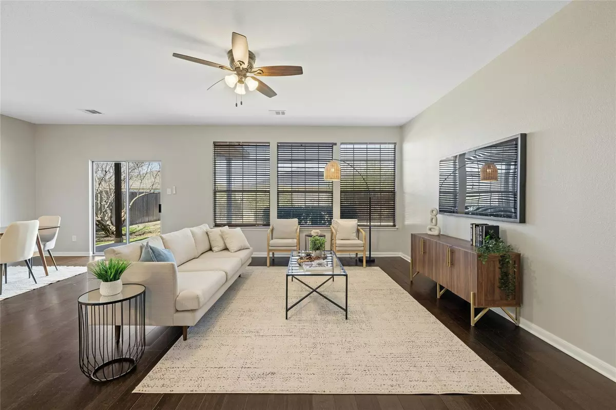 Taylor, TX 76574,2006 Canvas Back DR