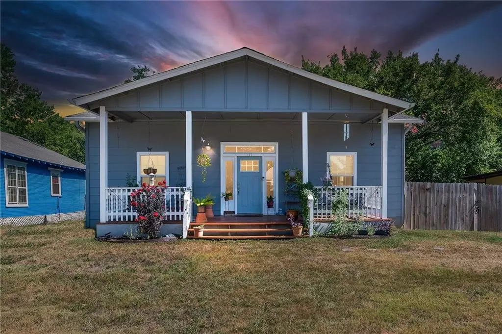 Taylor, TX 76574,717 W 5th ST