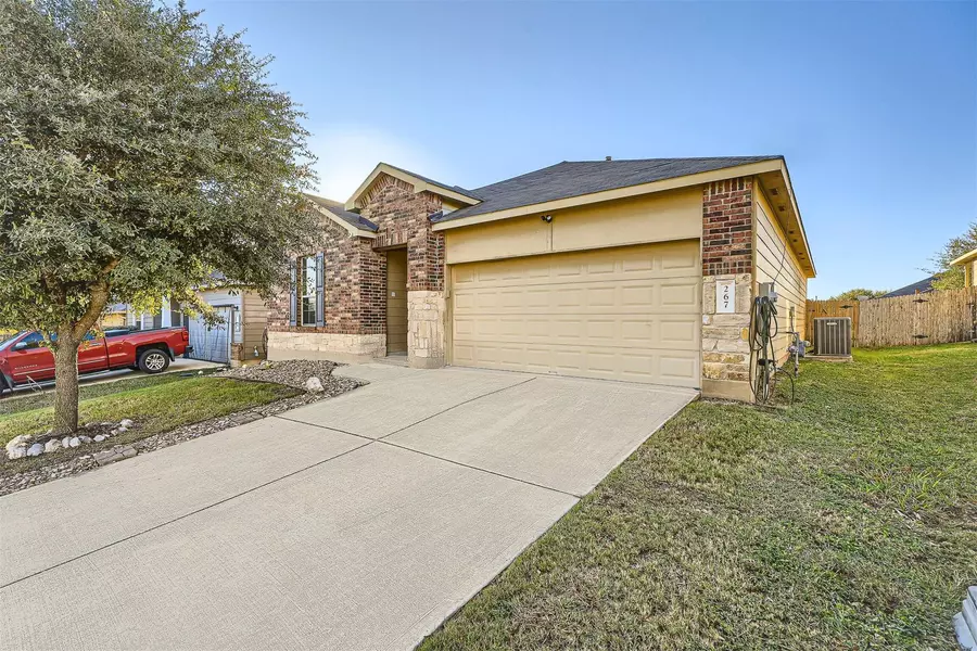 267 Pigeon Berry PASS, Buda, TX 78610