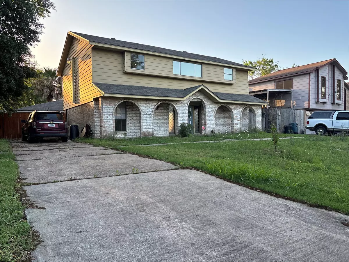 Houston, TX 77015,222 Saint Finans WAY