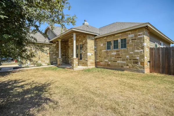 Bastrop, TX 78602,240 Keawakapu DR
