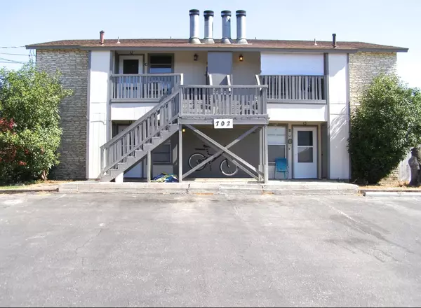 702 Bracewood CIR, San Marcos, TX 78666
