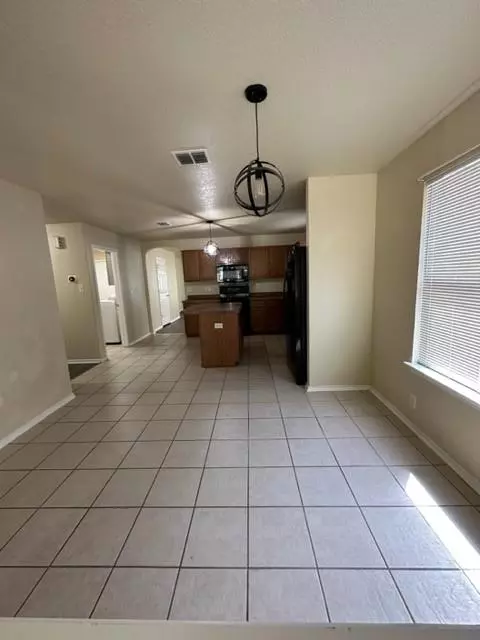 New Braunfels, TX 78130,221 Roadrunner Ave