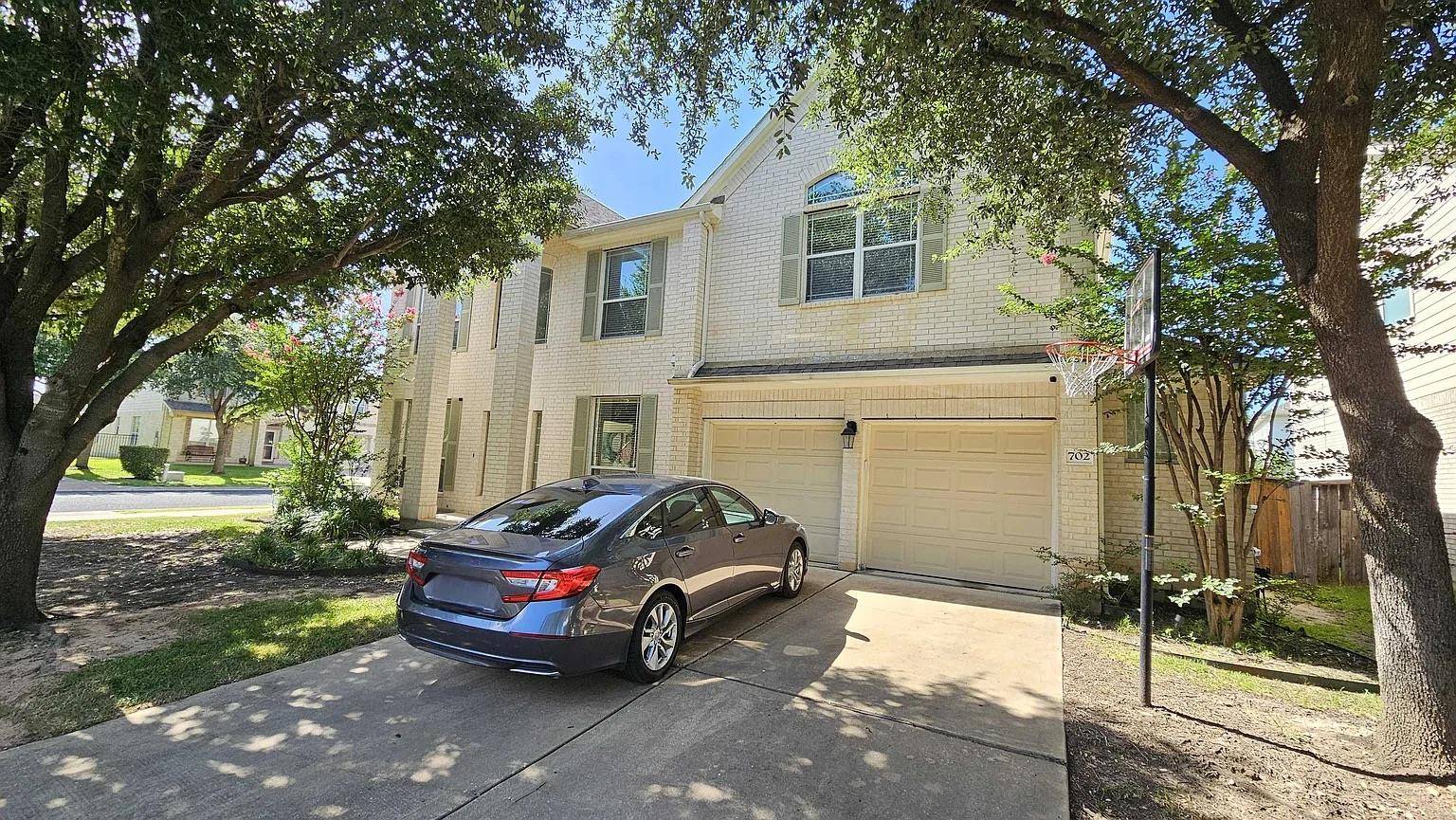 702 Old Ravine CT, Round Rock, TX 78665