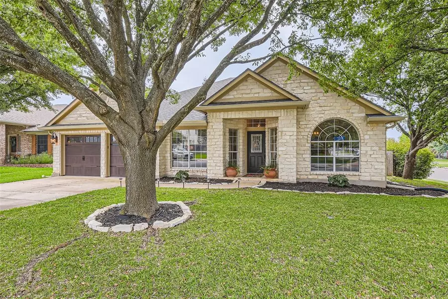 1513 Emblem DR, Pflugerville, TX 78660