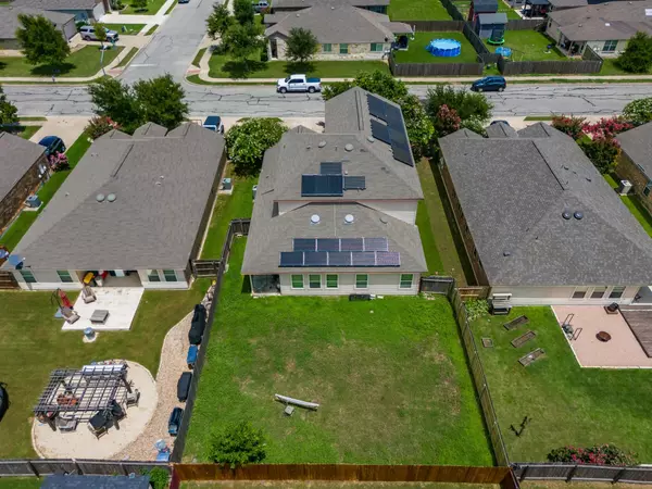 Hutto, TX 78634,107 Marklawn LN
