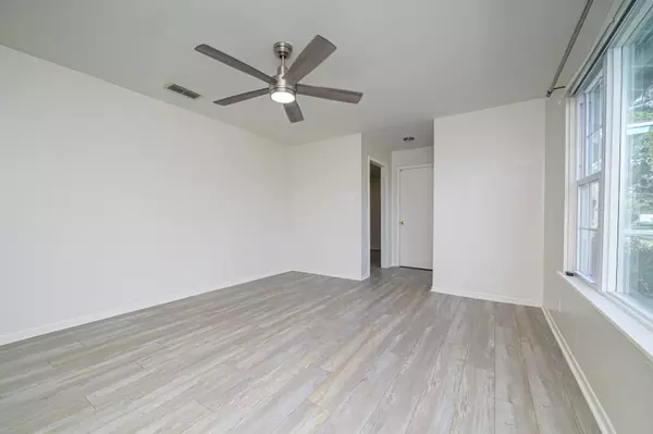 Rockport, TX 78382,1904 Cochran LN