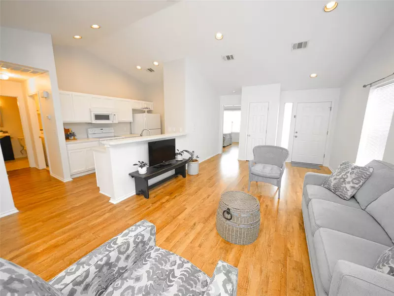 1011 Janae CT, Georgetown, TX 78626