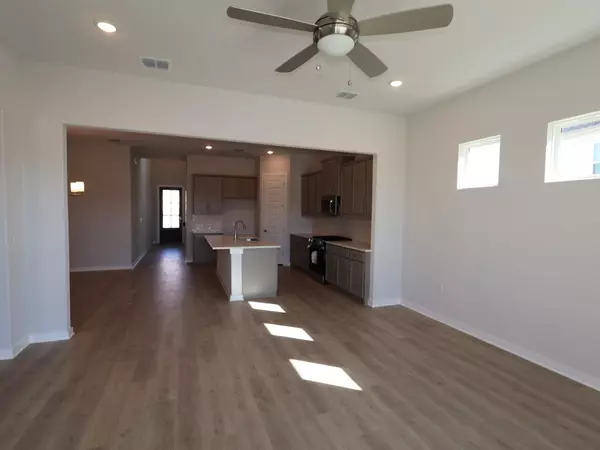 Leander, TX 78641,905 Beaverton DR