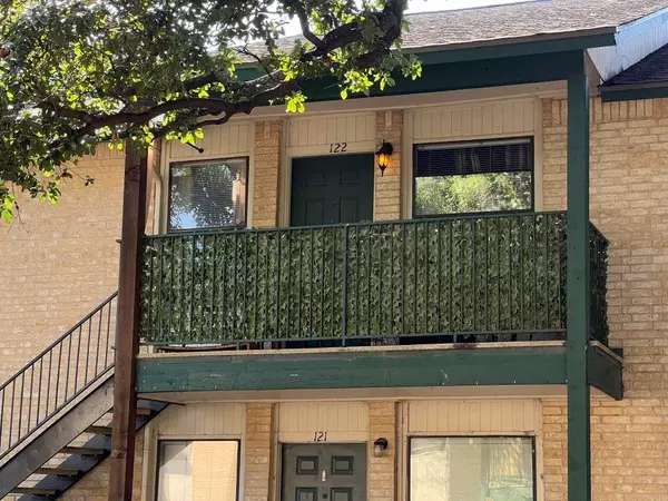 1624 Aquarena Springs DR #C122, San Marcos, TX 78666