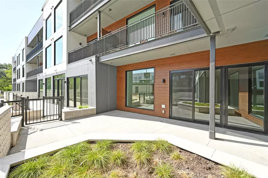 2209 S 1st ST #118, Austin, TX 78704
