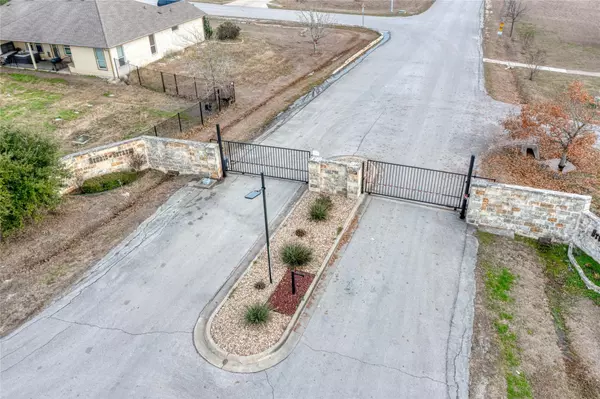 Kyle, TX 78640,7192 Newman BLVD