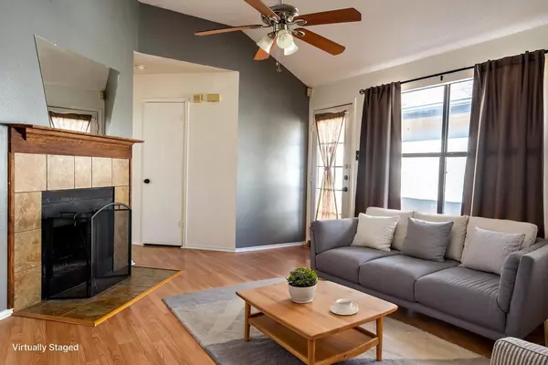 823 Topaz LN, Leander, TX 78641