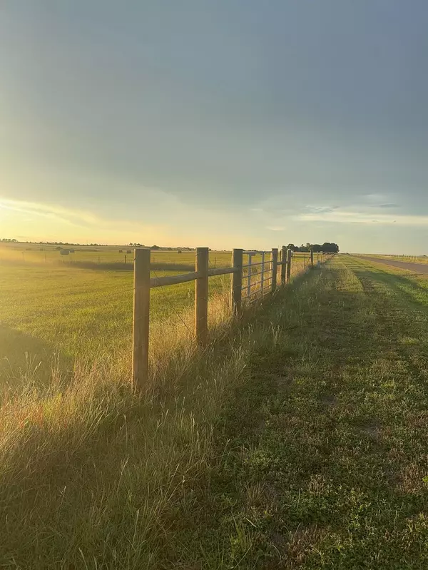 La Grange, TX 78945,8038 Ohnheiser Kaase RD