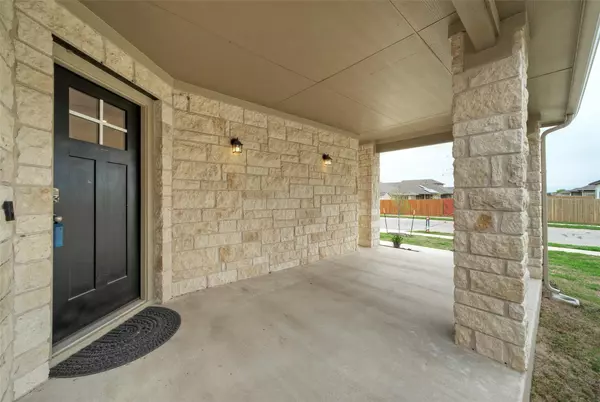 Hutto, TX 78634,305 ELM CREEK DR