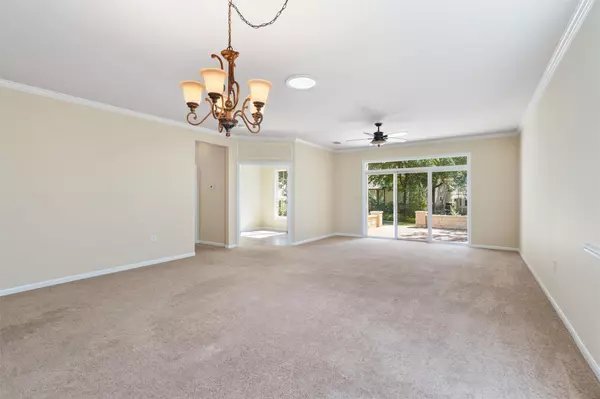 Georgetown, TX 78633,102 Breckenridge ST