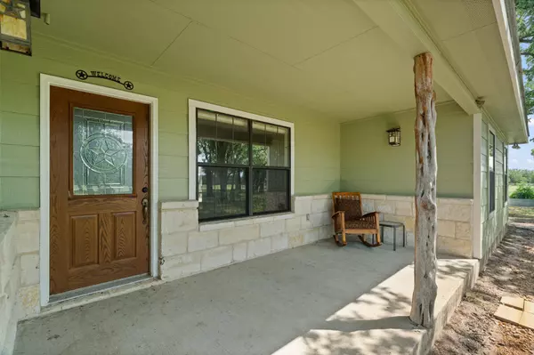 Kingsbury, TX 78638,3434 Prairie Lea RD