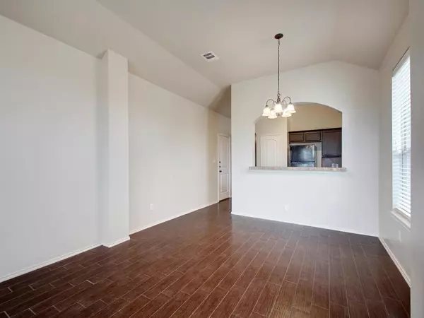 Hutto, TX 78634,1520 Muirfield Bend DR #B
