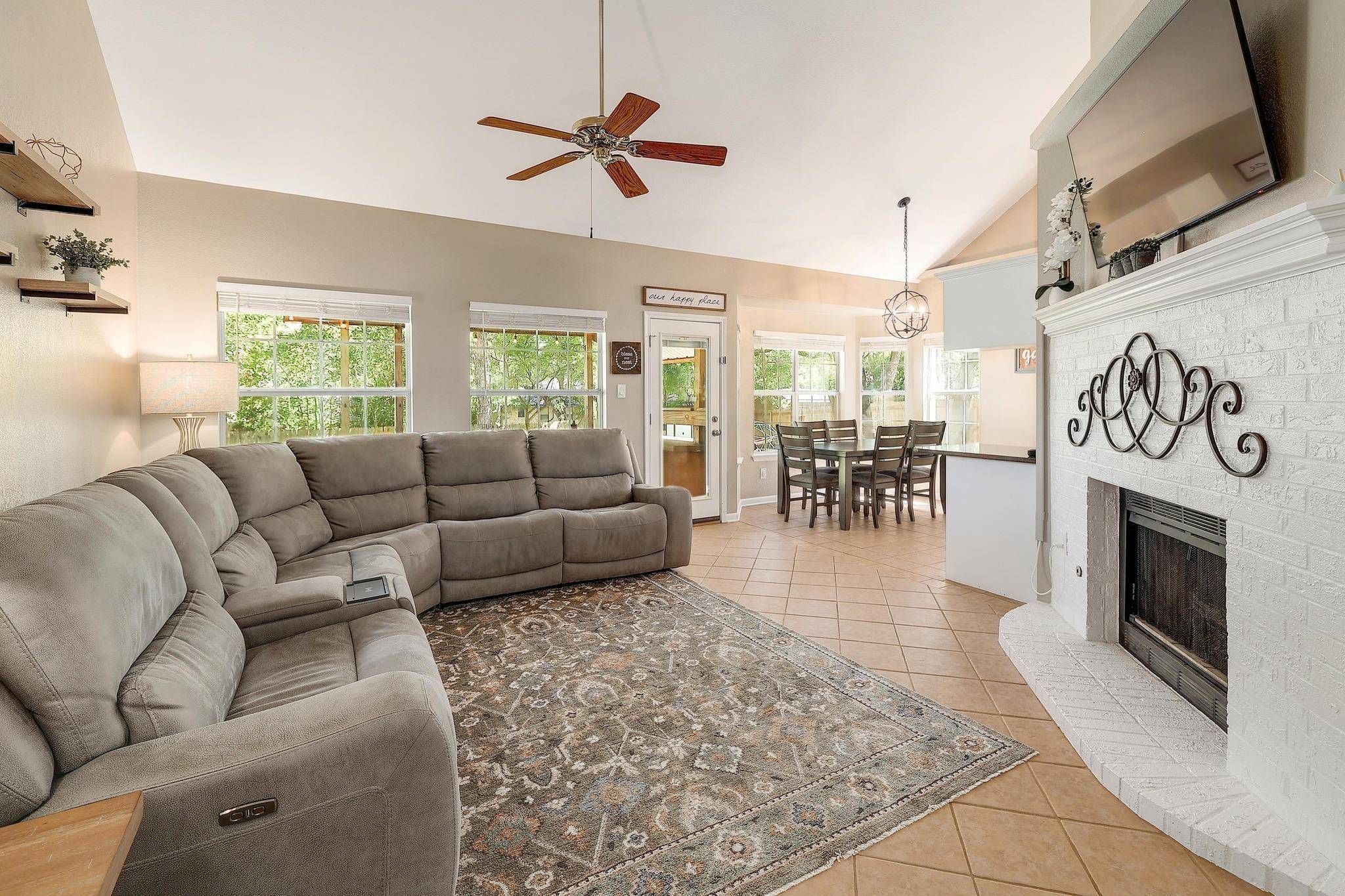 Georgetown, TX 78628,208 John Thomas DR
