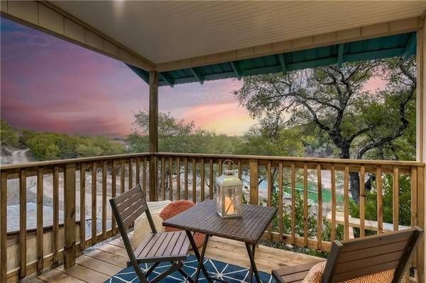 717 Turkey Tree RD, Spicewood, TX 78669