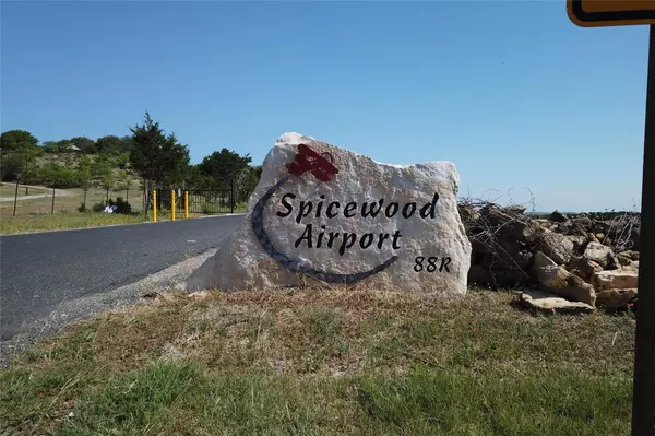 Spicewood, TX 78669,401 Exeter RD