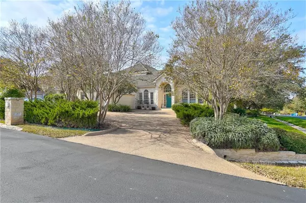 2 Tiburon CT, The Hills, TX 78738