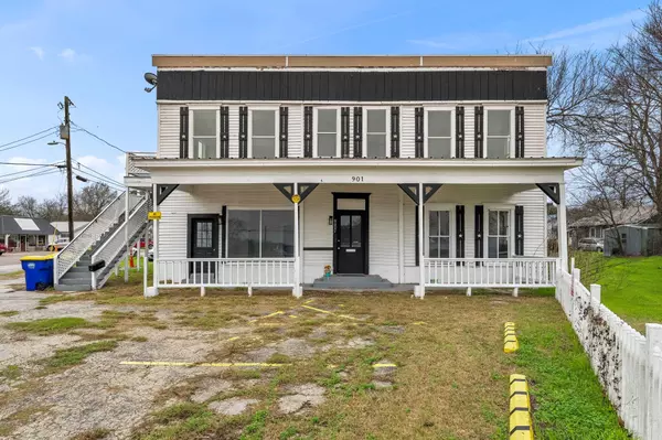 901 N Saint Joseph ST, Gonzales, TX 78629