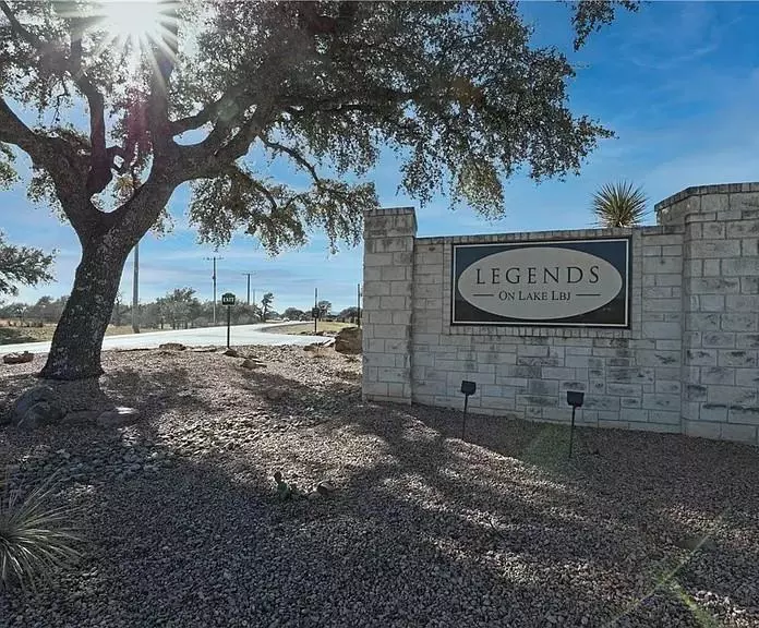 Kingsland, TX 78639,5001 Marina DR