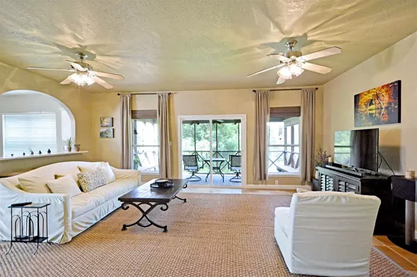 New Braunfels, TX 78130,325 & 337 Fair LN