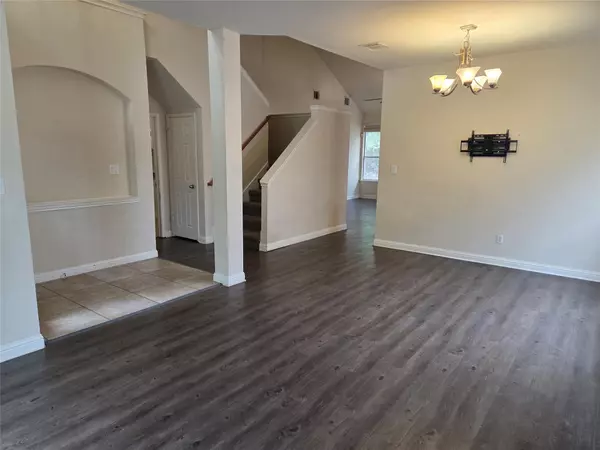 Leander, TX 78641,607 Meadow View DR
