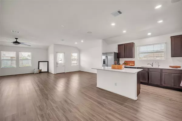 Bastrop, TX 78602,119 Esparza DR