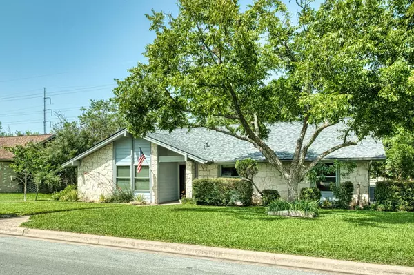 1100 Deepwood DR, Round Rock, TX 78681