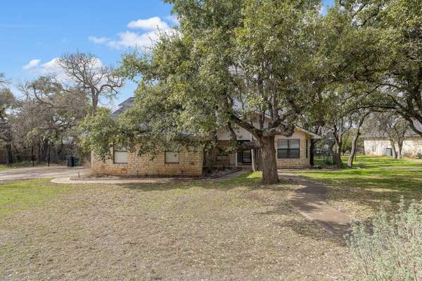 3102 Live Oak ST, Round Rock, TX 78681