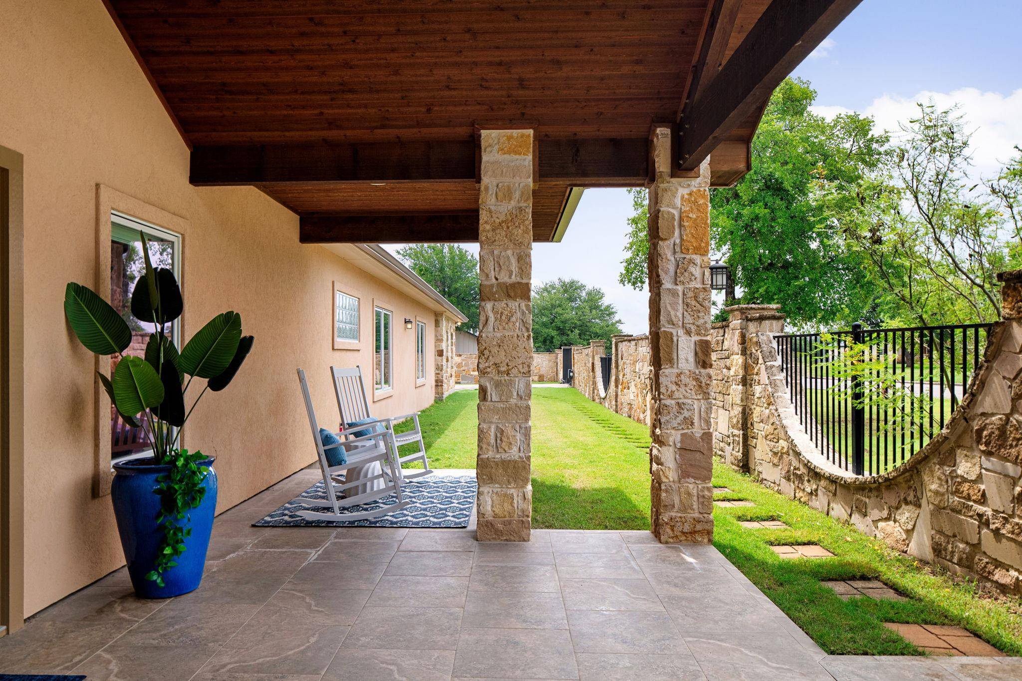Marble Falls, TX 78654,205 Buckingham DR