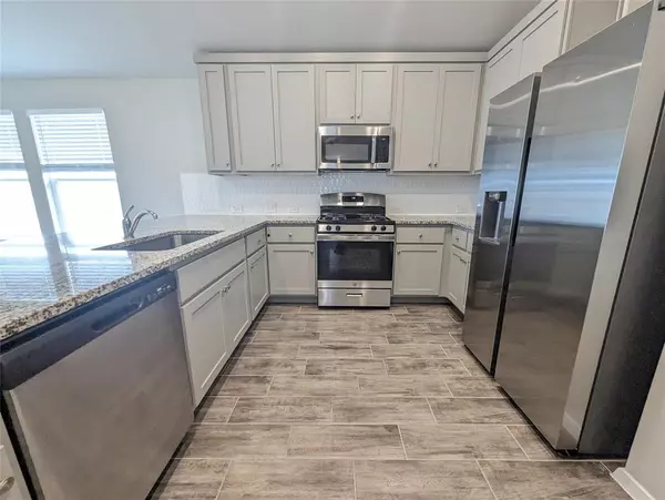 San Marcos, TX 78666,212 Rollingwood DR