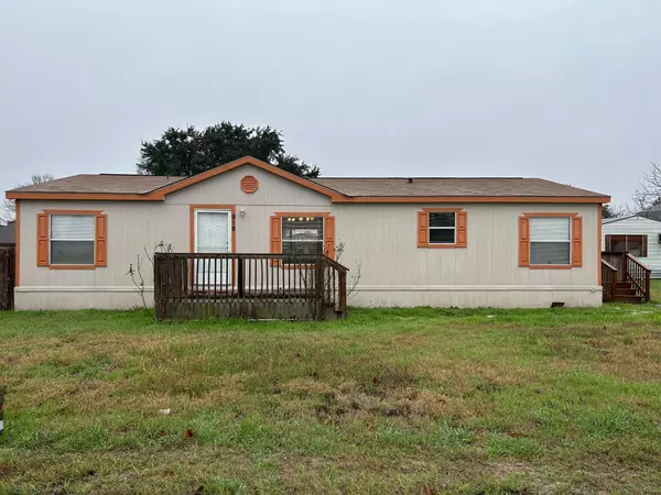 918 Reiley RD, Seguin, TX 78155