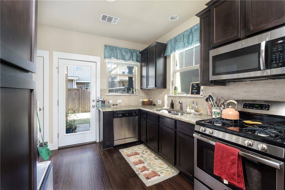 Austin, TX 78757,7424 Easy Wind DR
